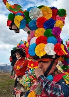 Schiavi d’Abruzzo festeggia il Carnevale con i “Mazzaroun”