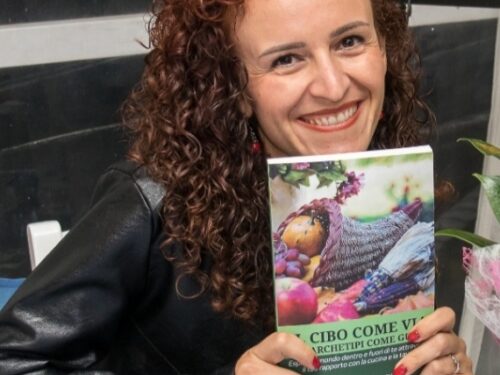 Giulia Di Sipio autrice del libro “Il Cibo come via, gli Archetipi come guida”