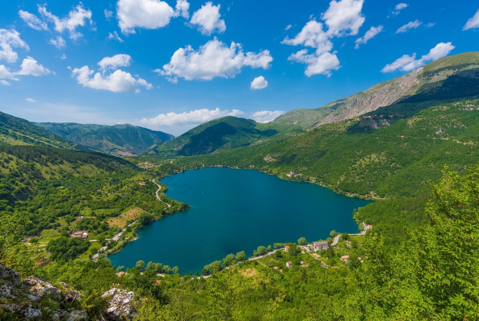 Il Lago Di Scanno Cuore Dabruzzo Discovery Abruzzo Magazine